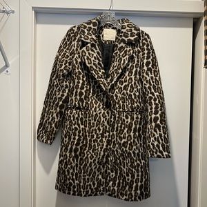 Altar’s state leopard print coat